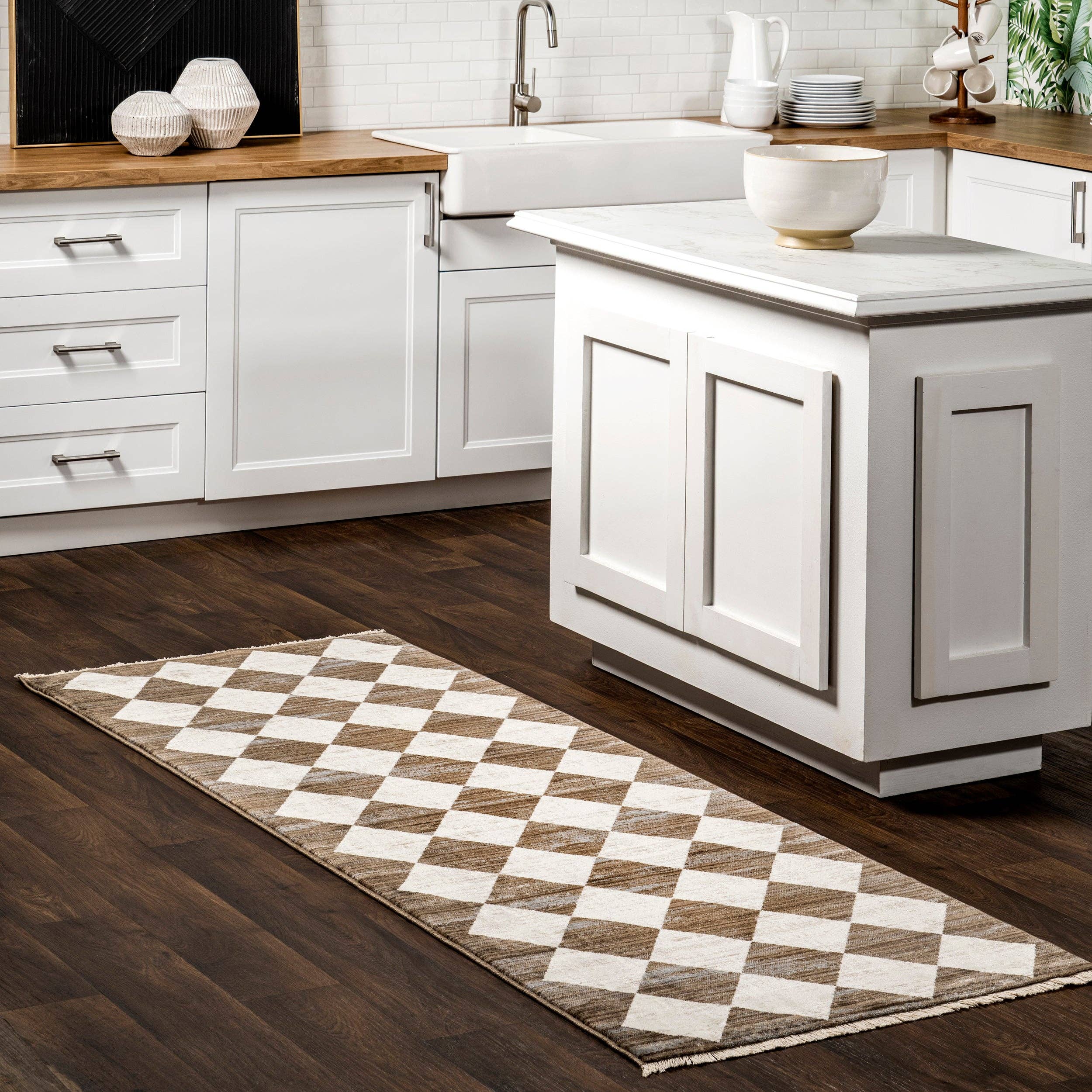 Meline Checkered Fringe Area Rug
