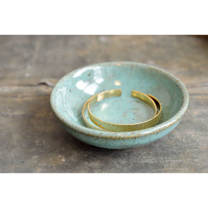 Everything Dish | Antique White + Green Shino