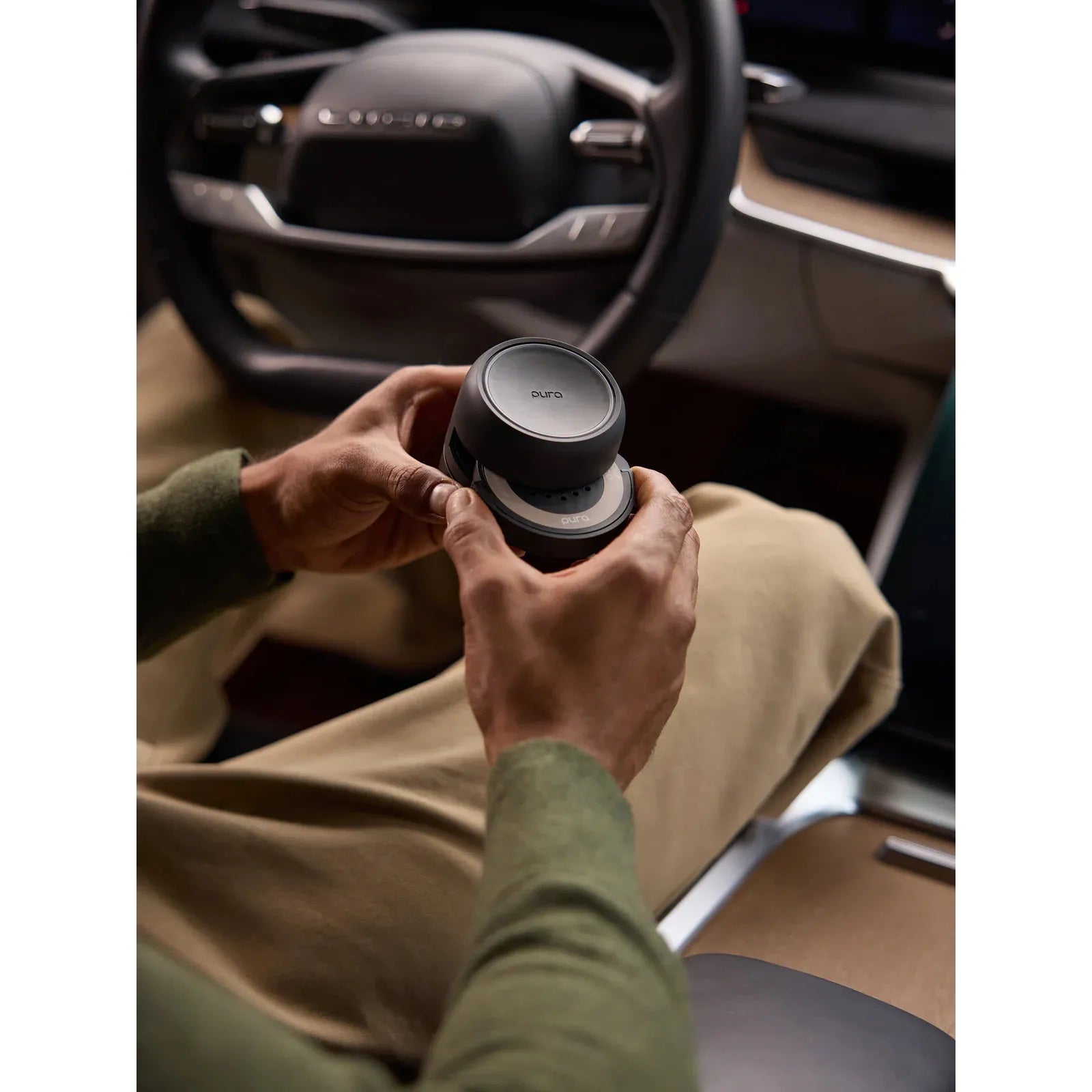 PURA Car Pro™  Car Fragrance Diffuser
