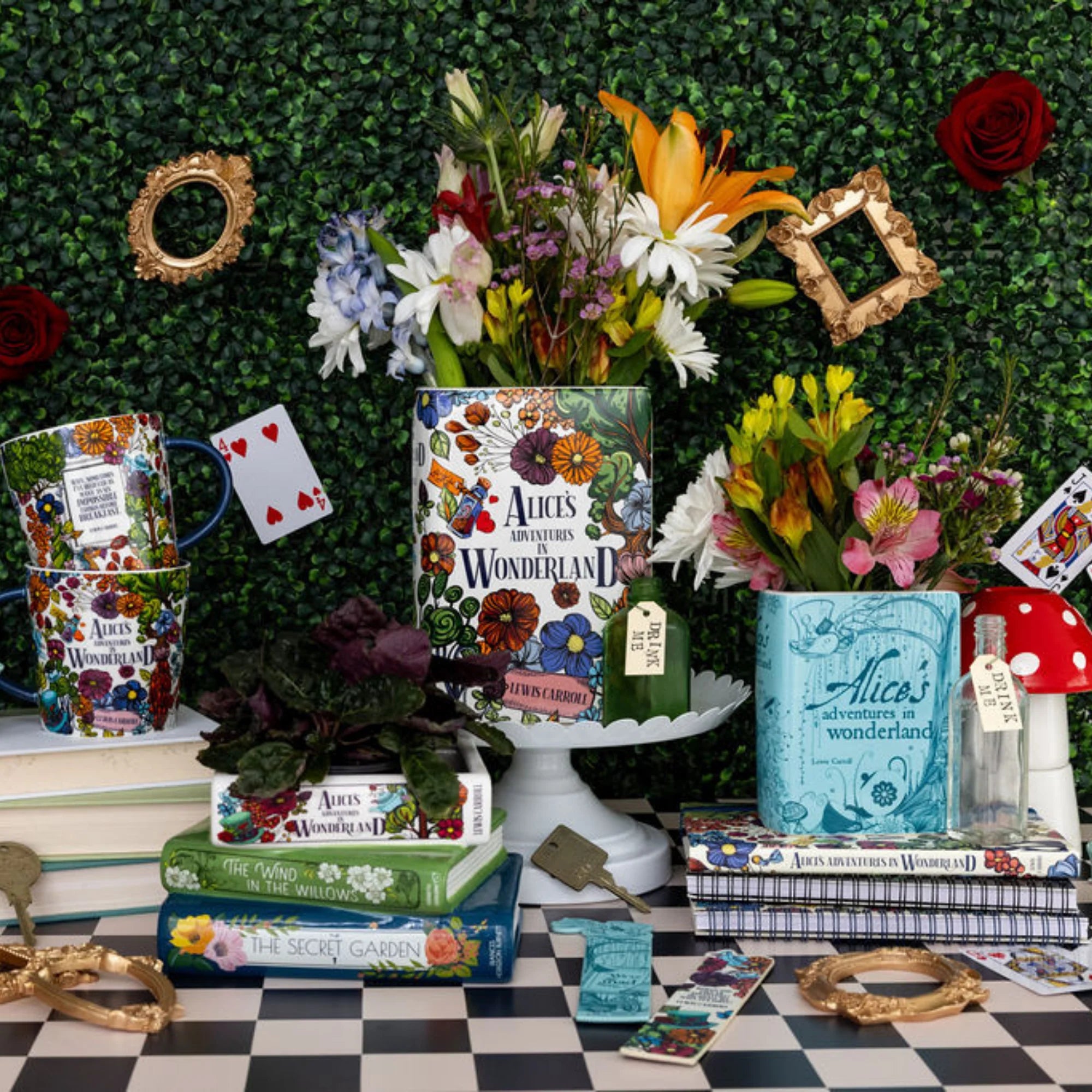 Small Book Vase | Alice's Adventures in Wonderland