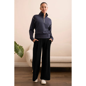 Techno Lux Wide Leg Pull-On Pants | Black