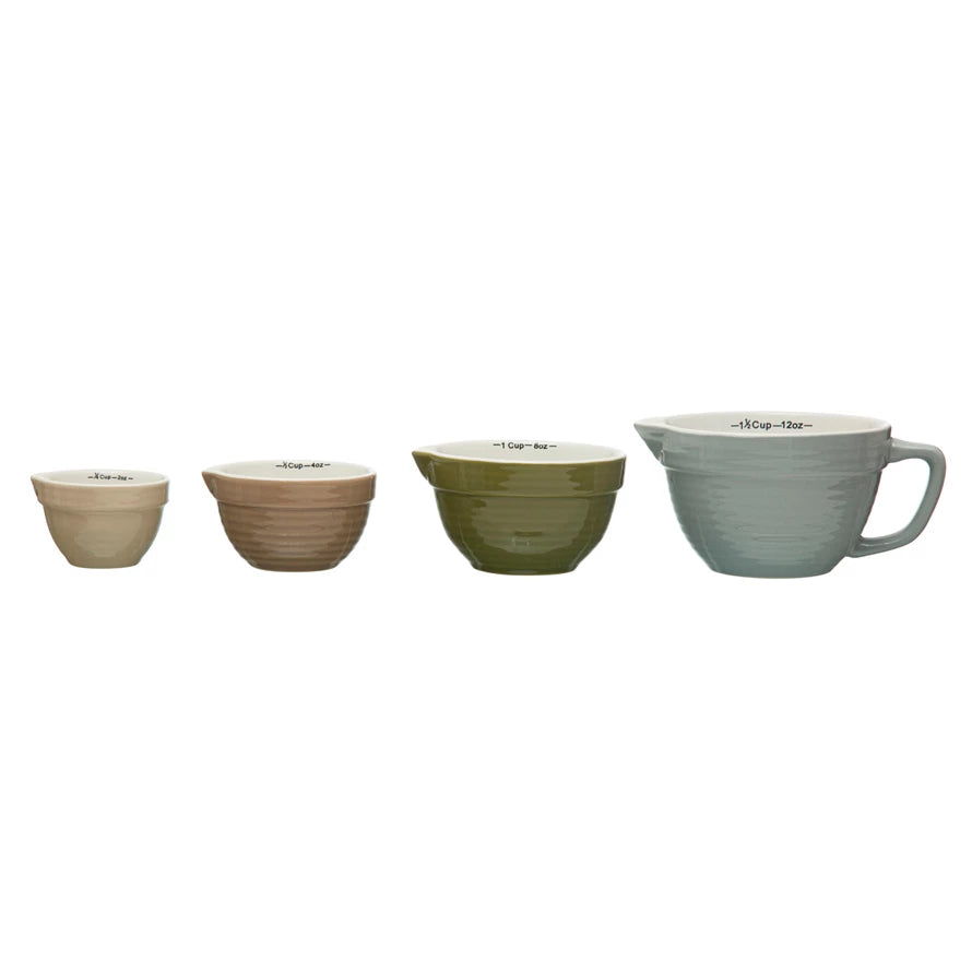 S/4 Stoneware Batter Bowl Measuring Cups