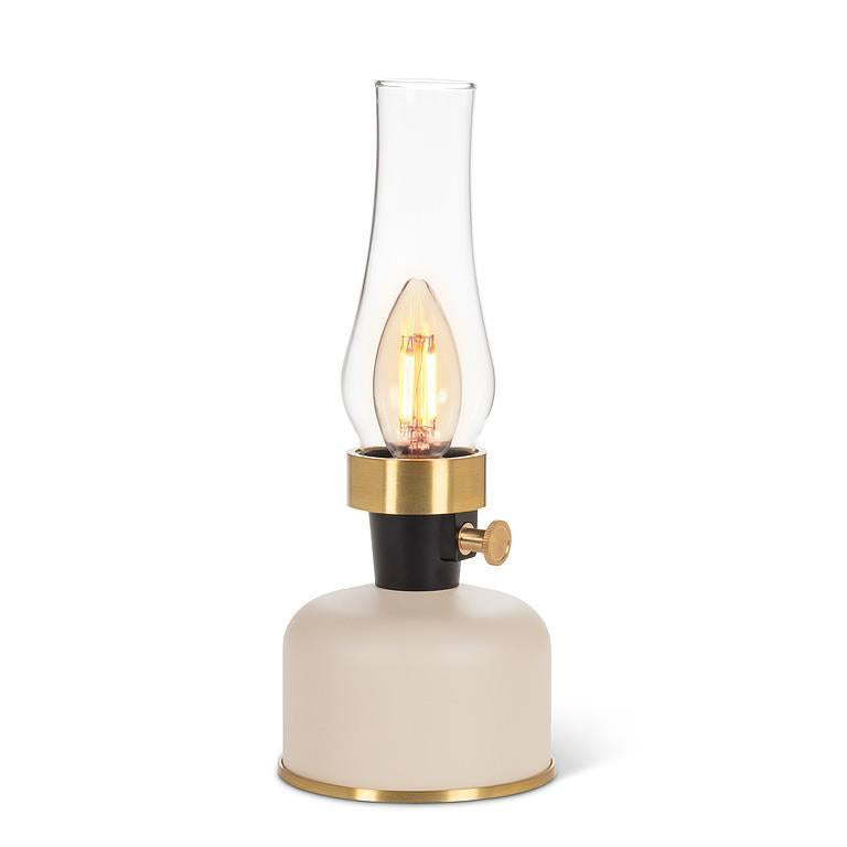 Lantern LED Lamp w/Chimney