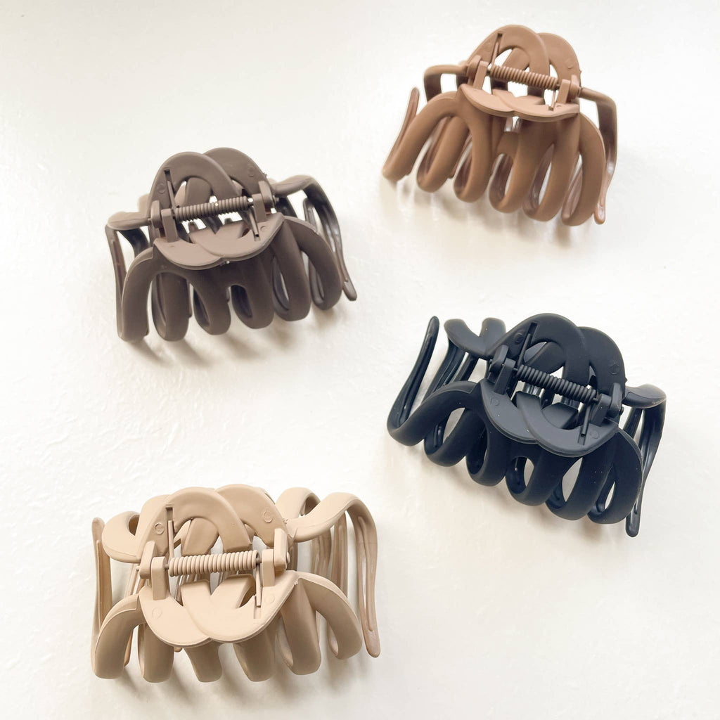 Claw Clip | Neutral Wavy Matte |  Large