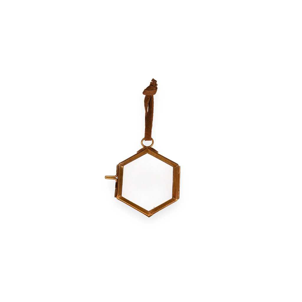 Ornament Frame w/Brass Finish