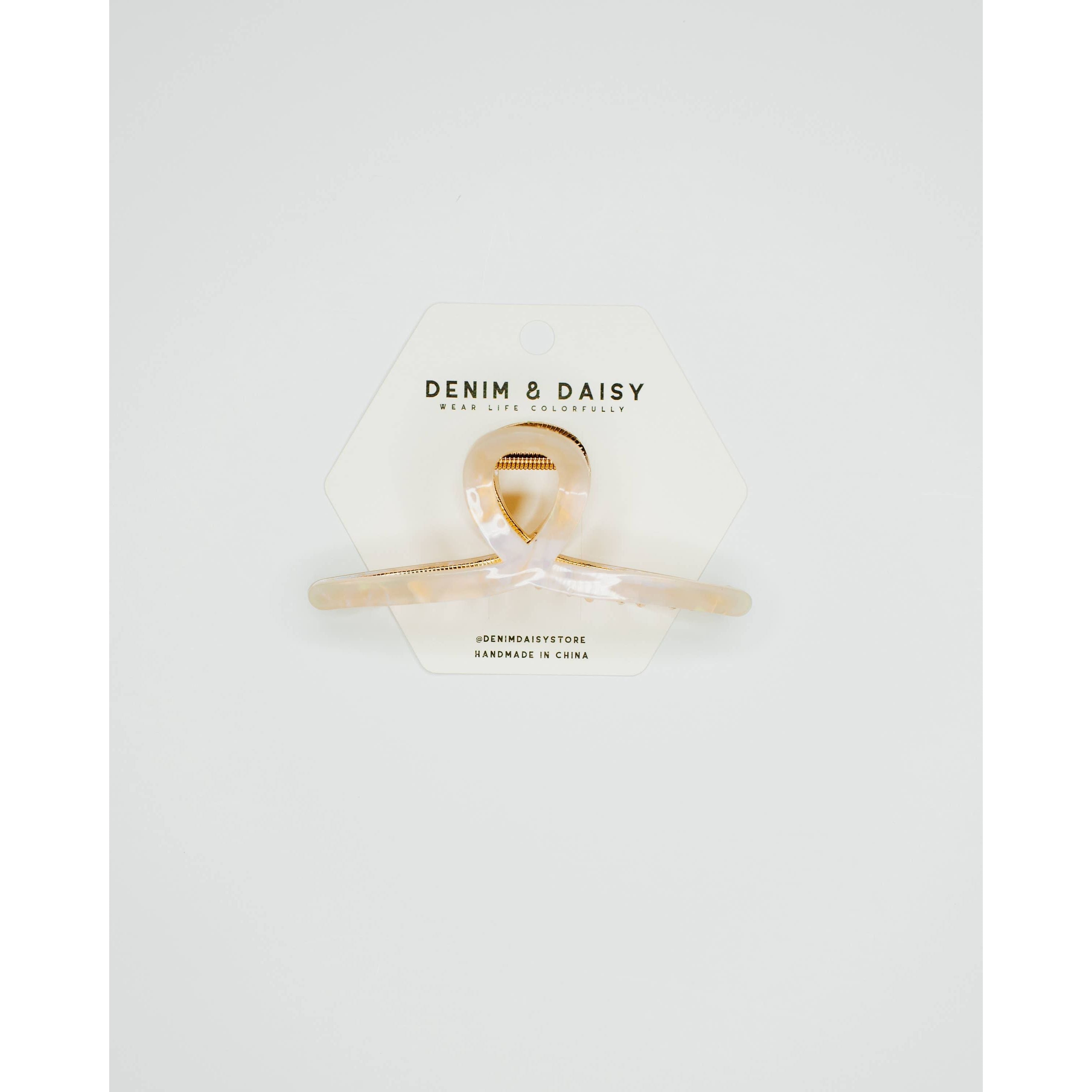 Beachy Loop Hair Claw | Pearl