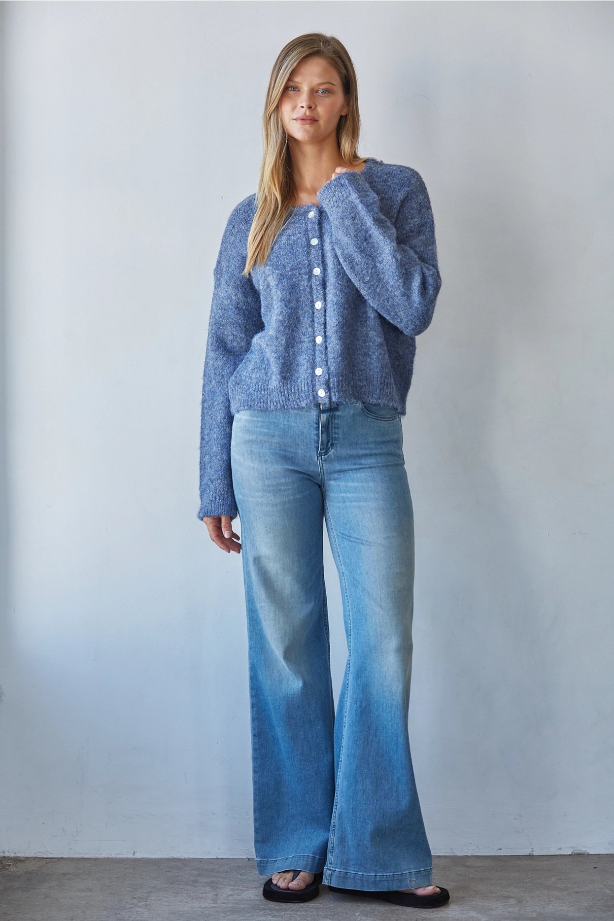 Knit Sweater Round Neck Long Sleeve Cardigan Top