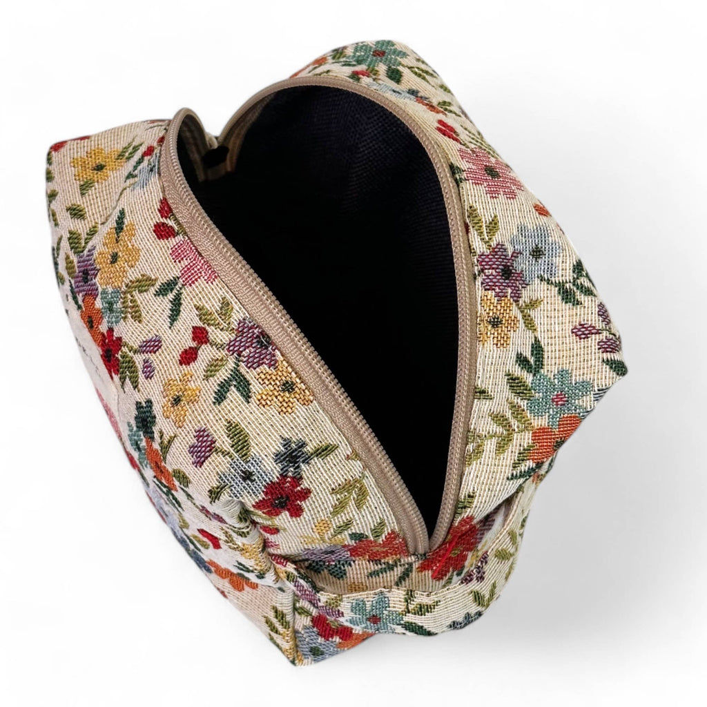 Makeup Bag  | Blum (Squared)