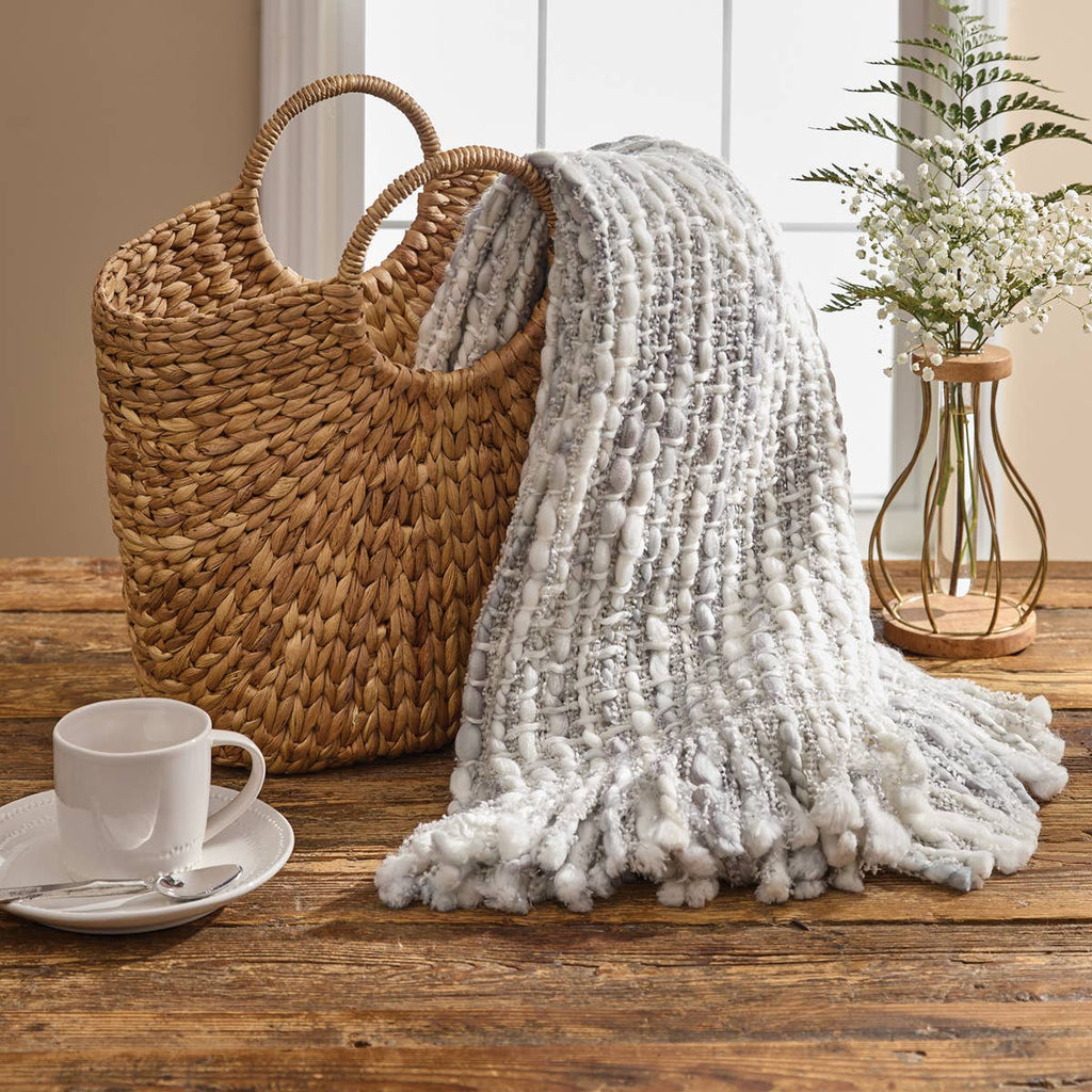 Chunny Throw  | Gray + White
