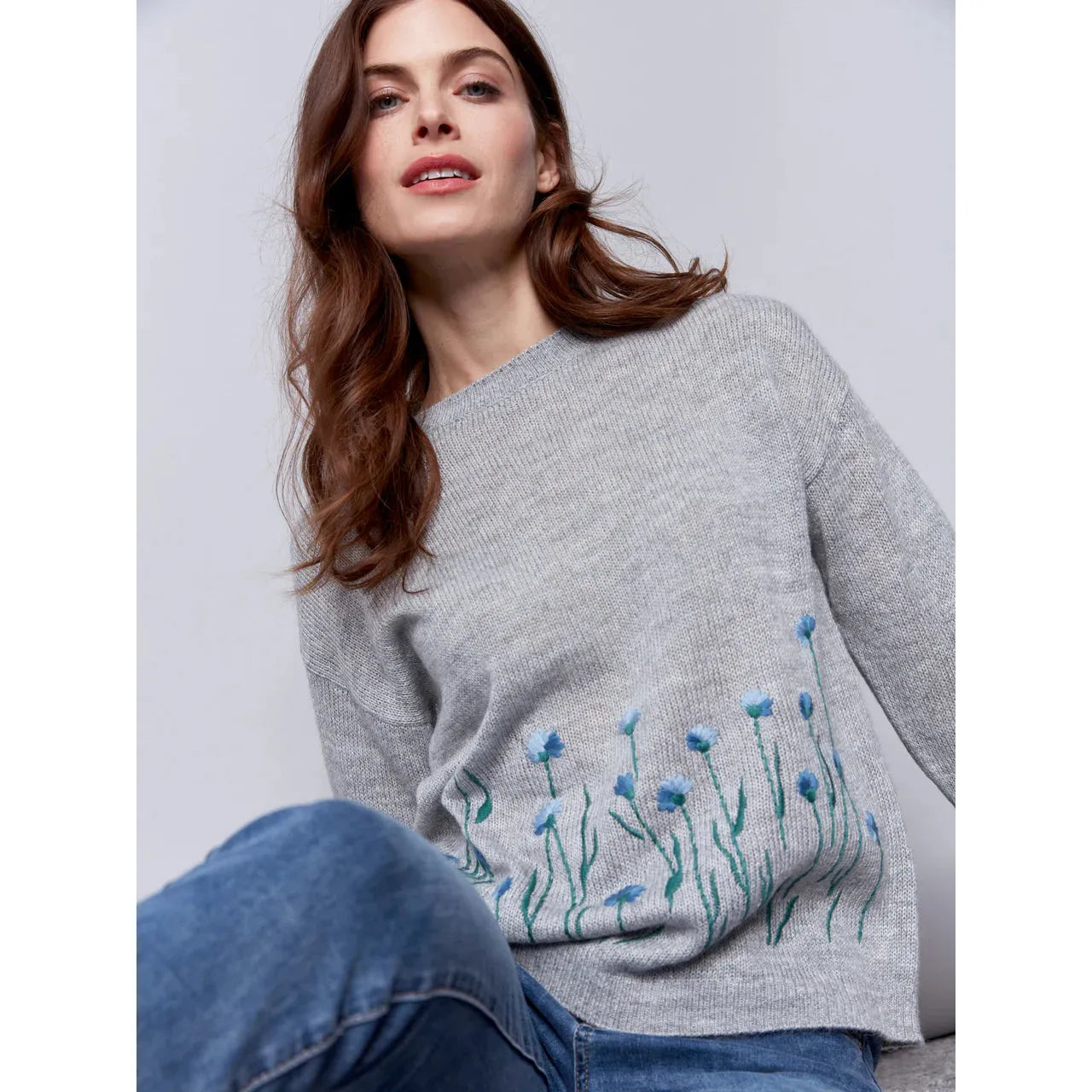 Sweater w/Embroidered Flowers | Grey