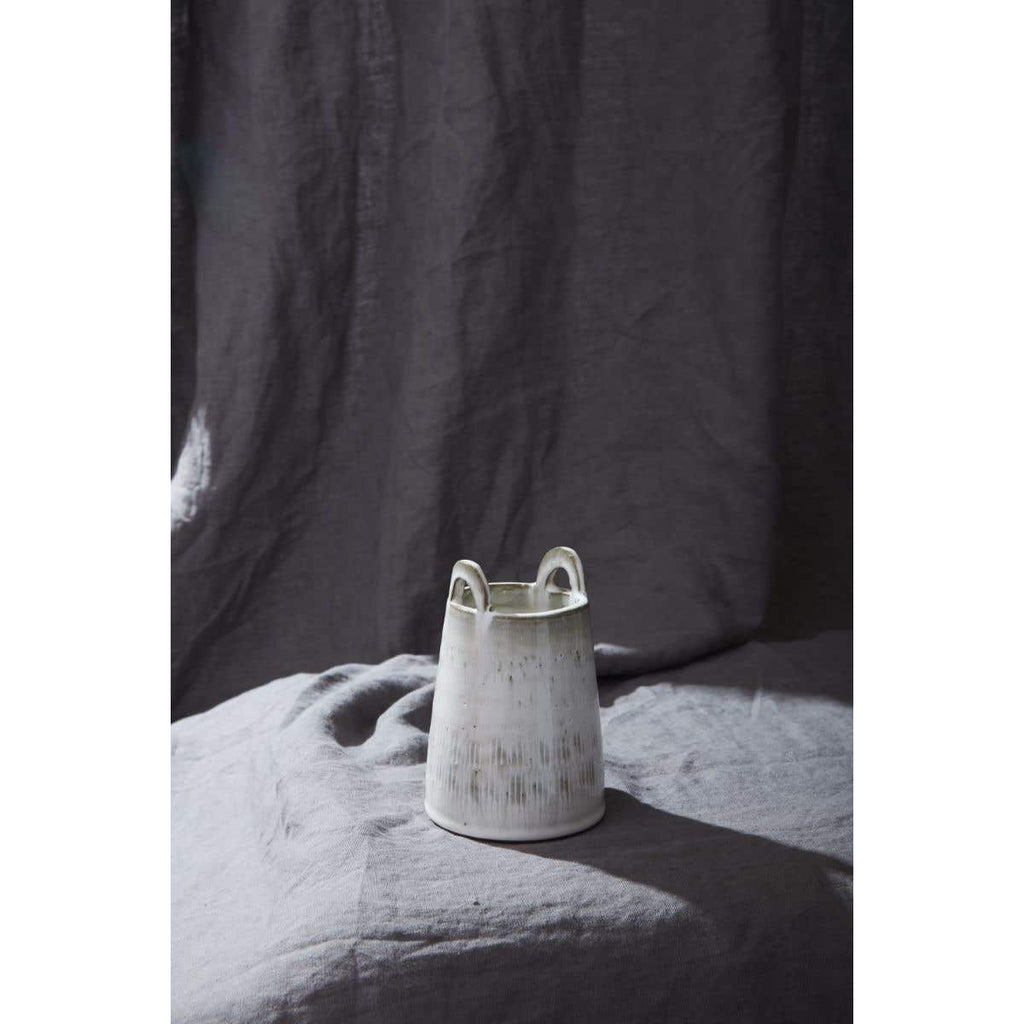 Lela Vase