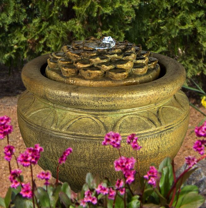 Low Patio Bubbler Fountain | Dahlia