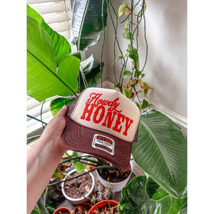 Howdy Honey | Western Trucker Hat - Tan/Brown