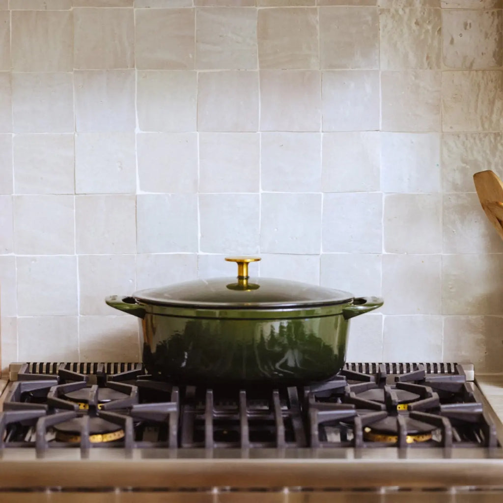 Enameled Cast Iron Dutch Oven | 7.5 Quart -  Oval
