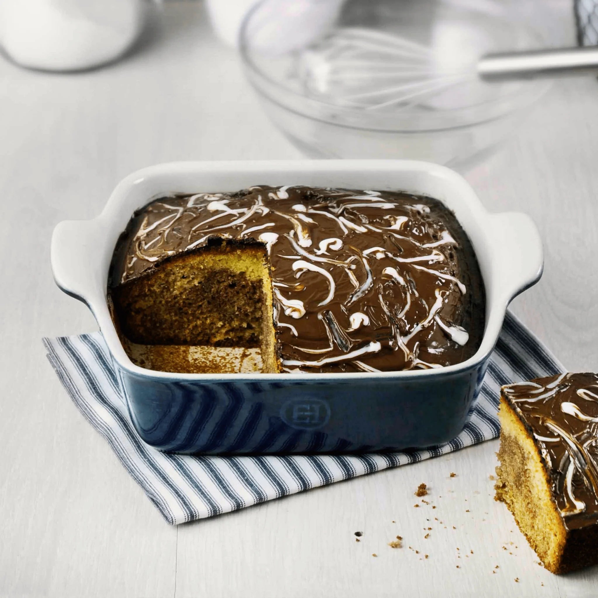 Modern Classics | Square Baker