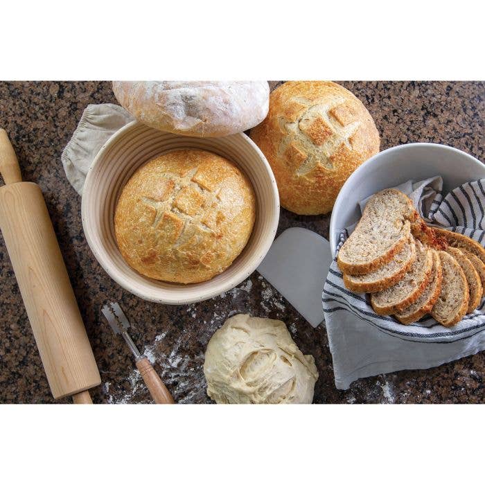 HIC - Harold Import Co. - Artisan Bread Lame – Beechwood Handle with 15 Blades