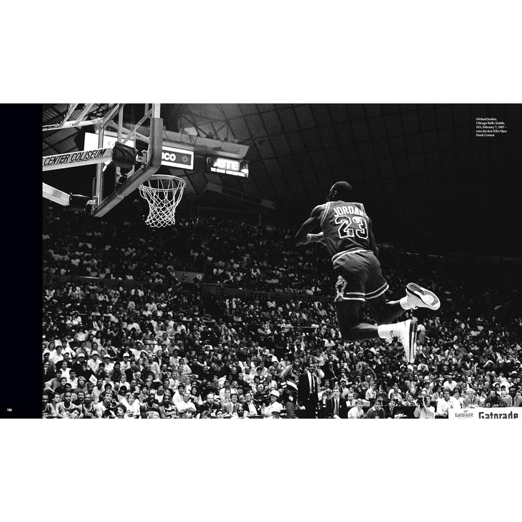 COURTSIDE: 40 Years of NBA Photography