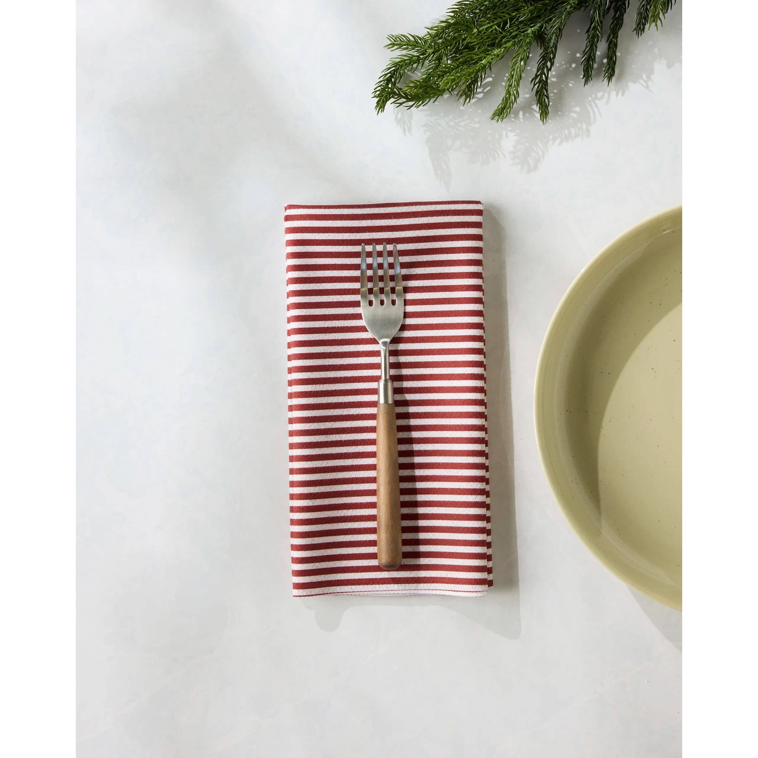 Geometry - Kringle Dinner Napkin Set