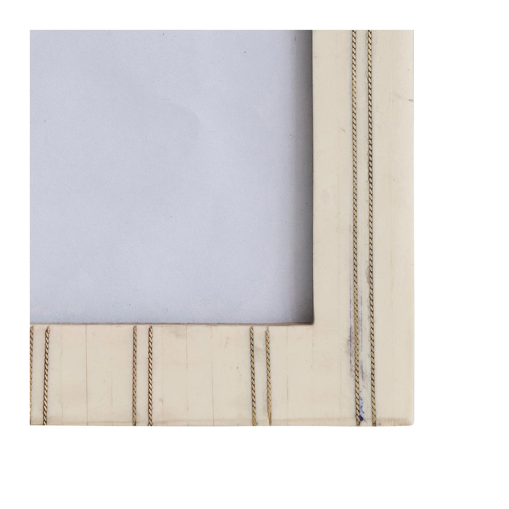 Cream Photo Frame w/Metal Inlay