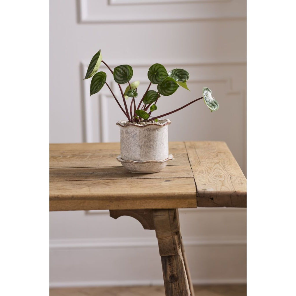 Heirloom Stoneware Planter