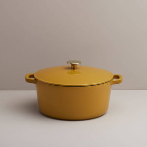 Kana - Milo 5.5 Qts | Classic Dutch Oven: Black Gloss