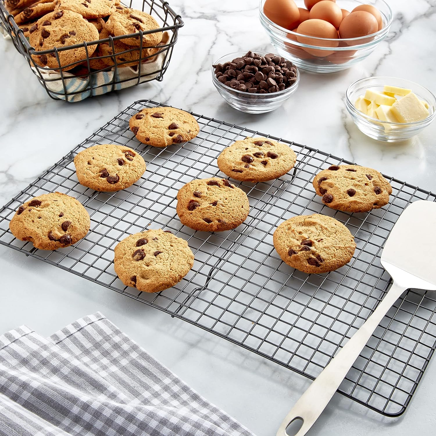Chicago Metallic Professional Non-Stick Cooling Rack