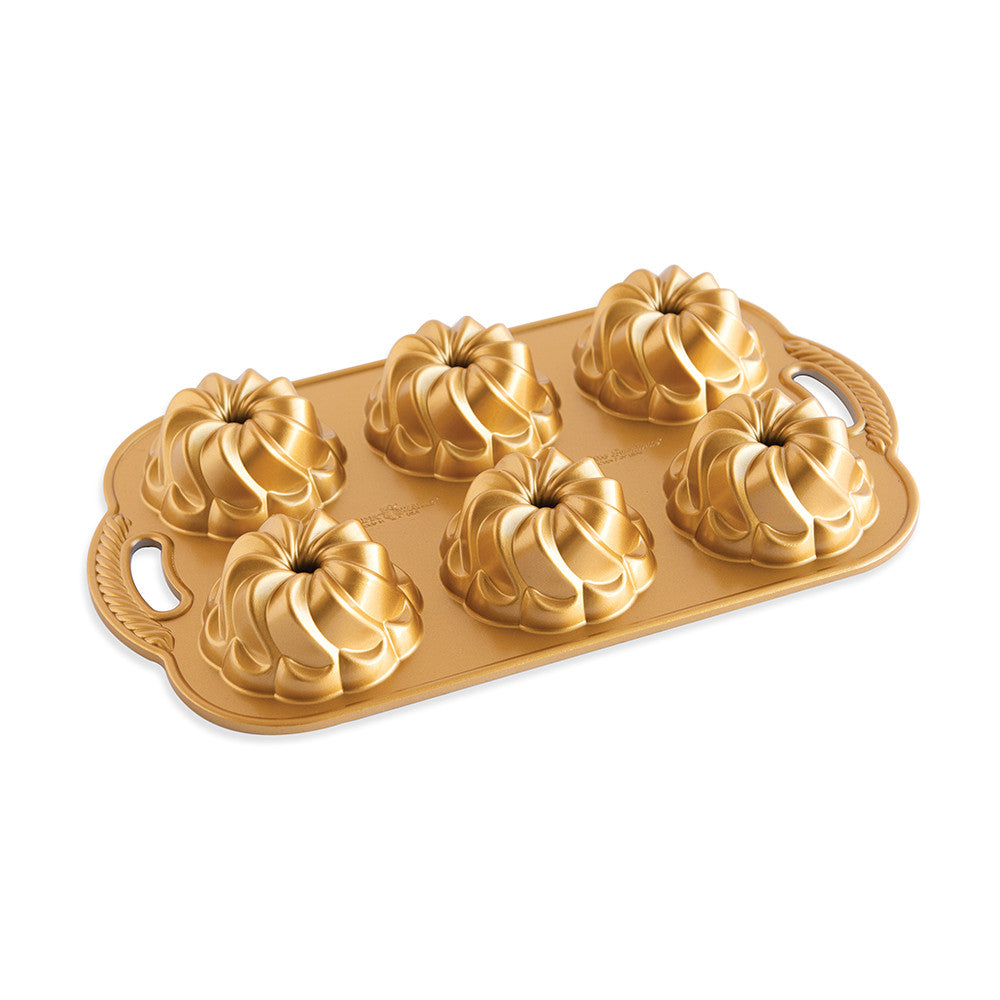 Pirouette Bundtlette® Pan