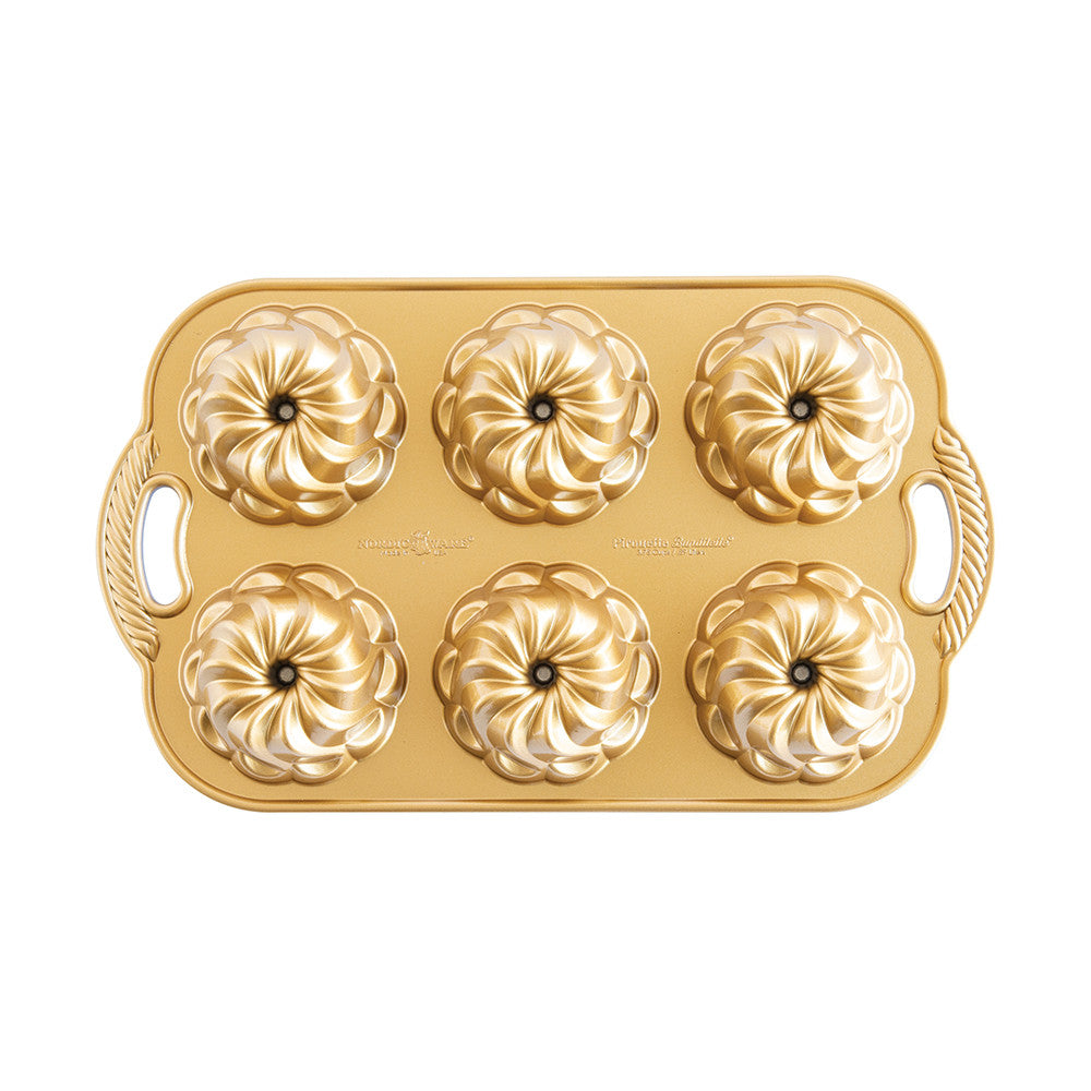 Pirouette Bundtlette® Pan