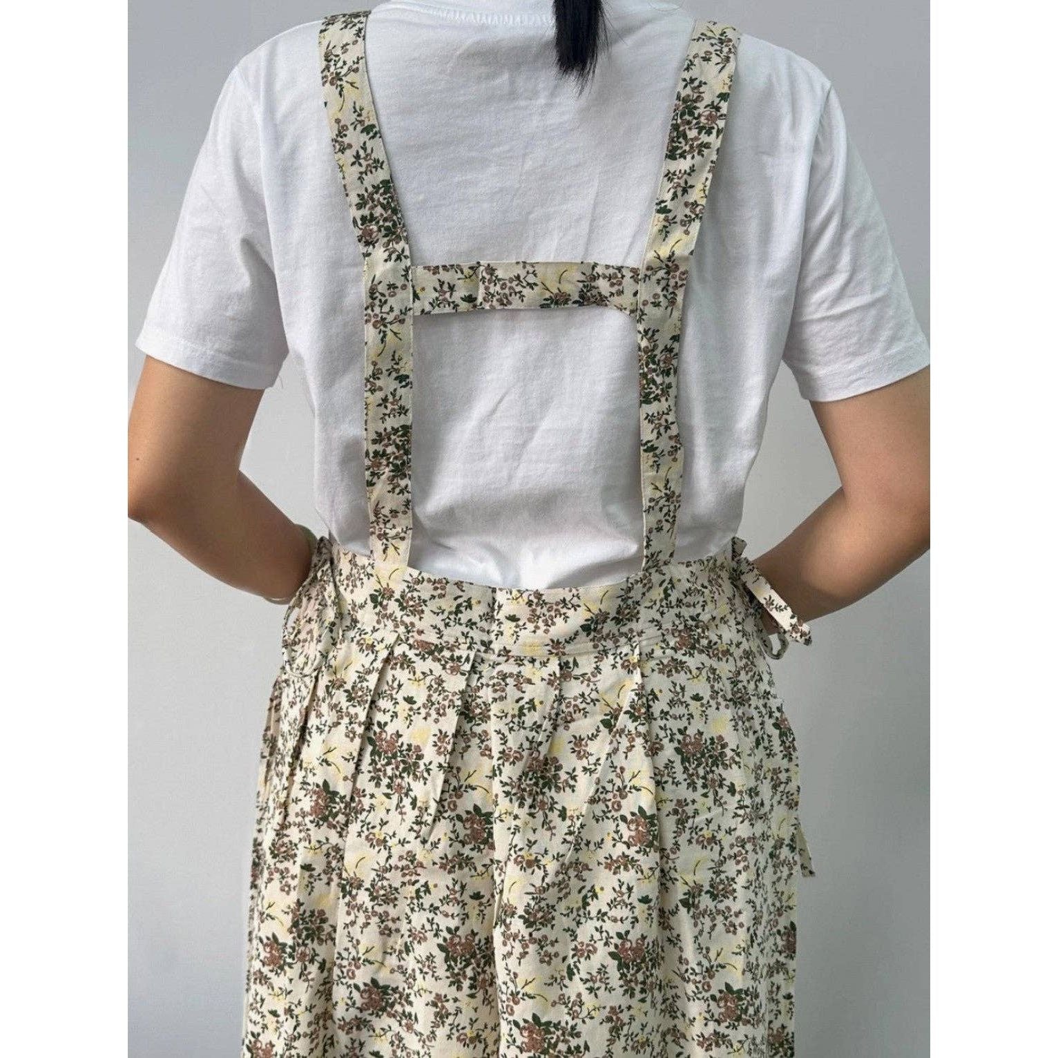 Cotton Flower Apron | White