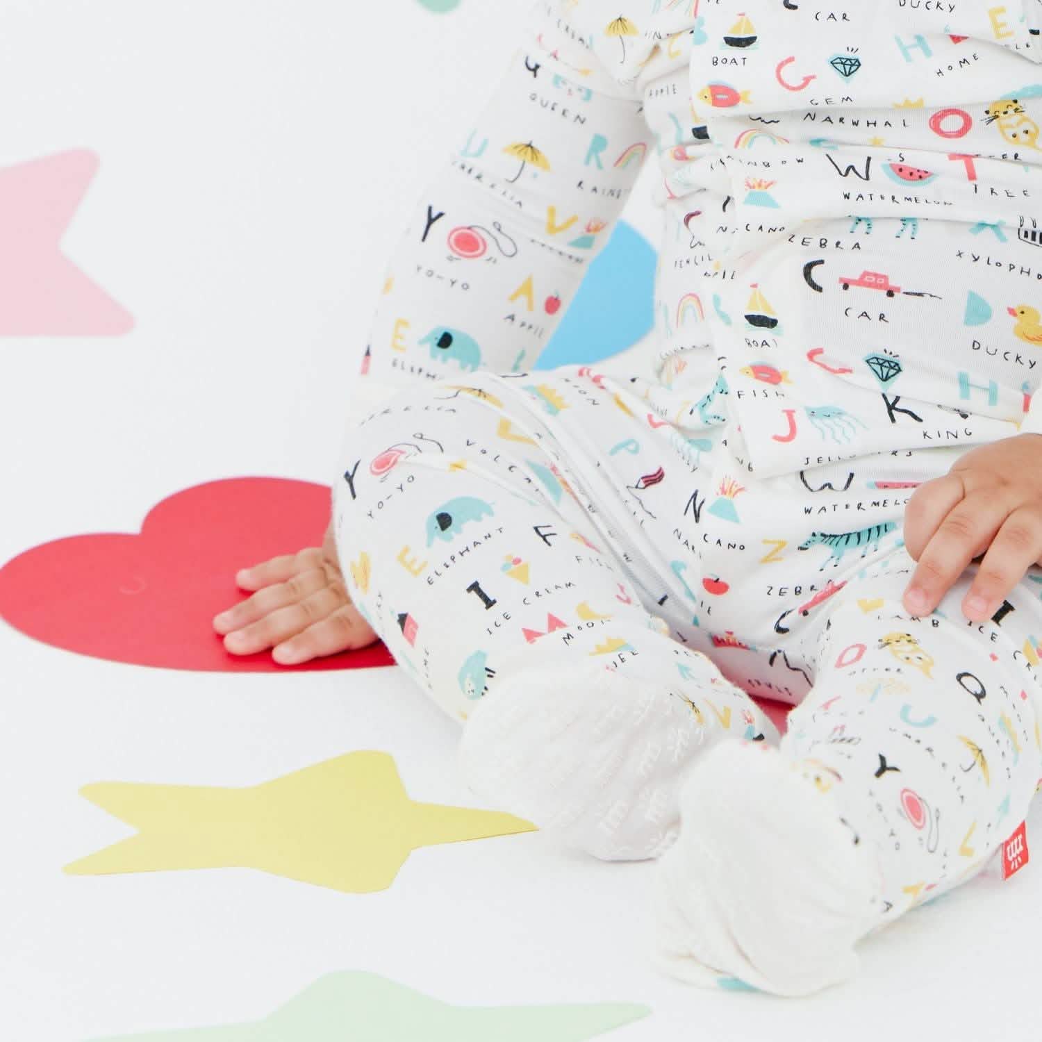 Magnetic Me Footie | Modal