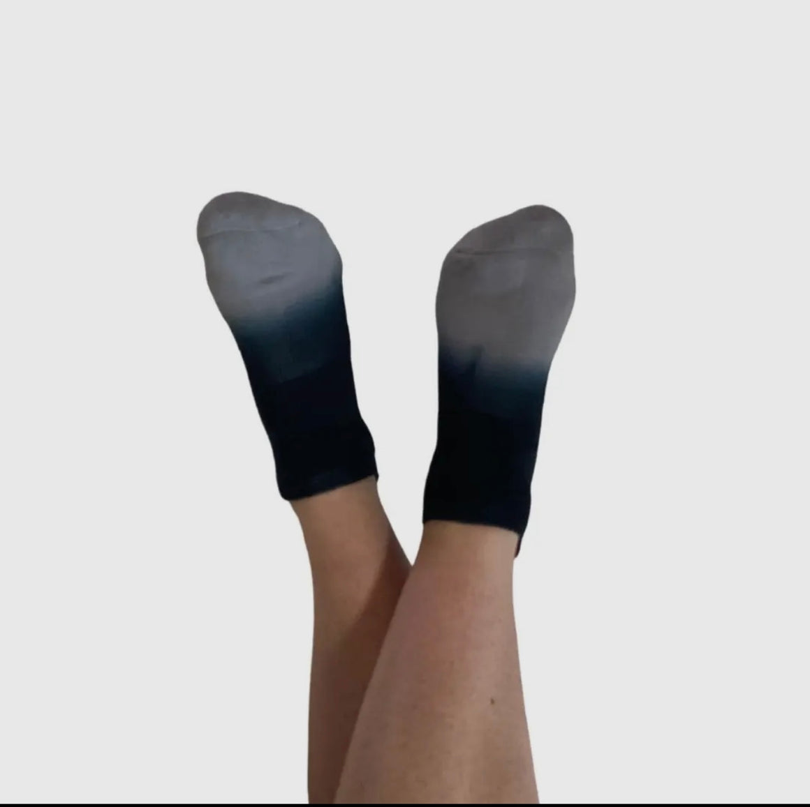 Bamboo Ombre Ankle Socks