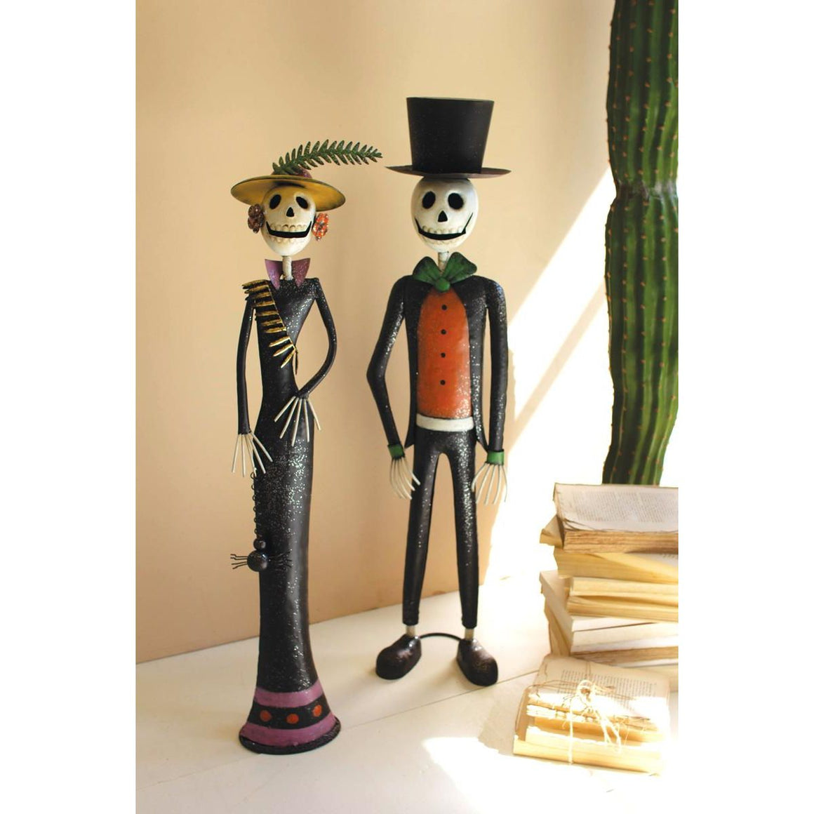 S/2 Painted Metal Halloween Day of The Dead Couple