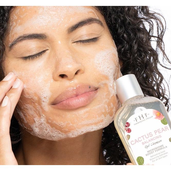 Cactus Pear Balancing Gel Cleanser