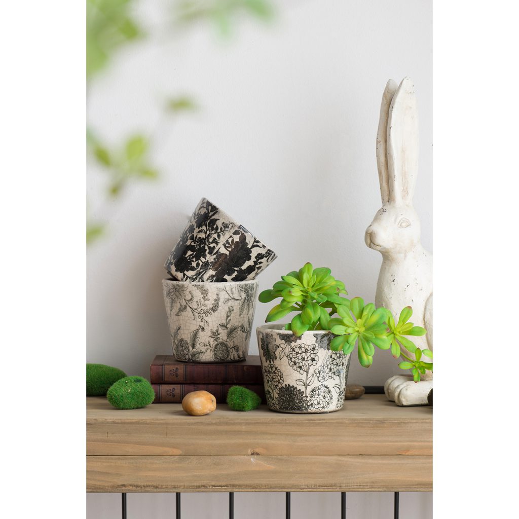 Black & White Floral Terracotta Planter