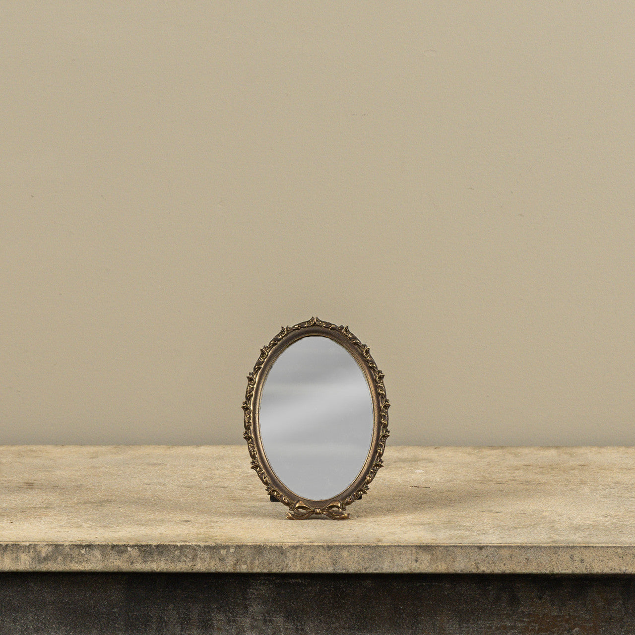 Tabletop Mirror