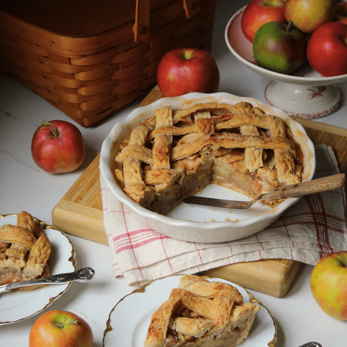175th Anniversary Pie Dish (Limited Edition)