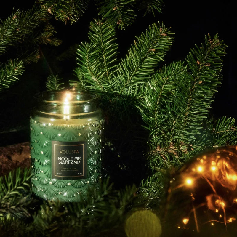 Voluspa Jar Candle | Large - Noble Fir Garland