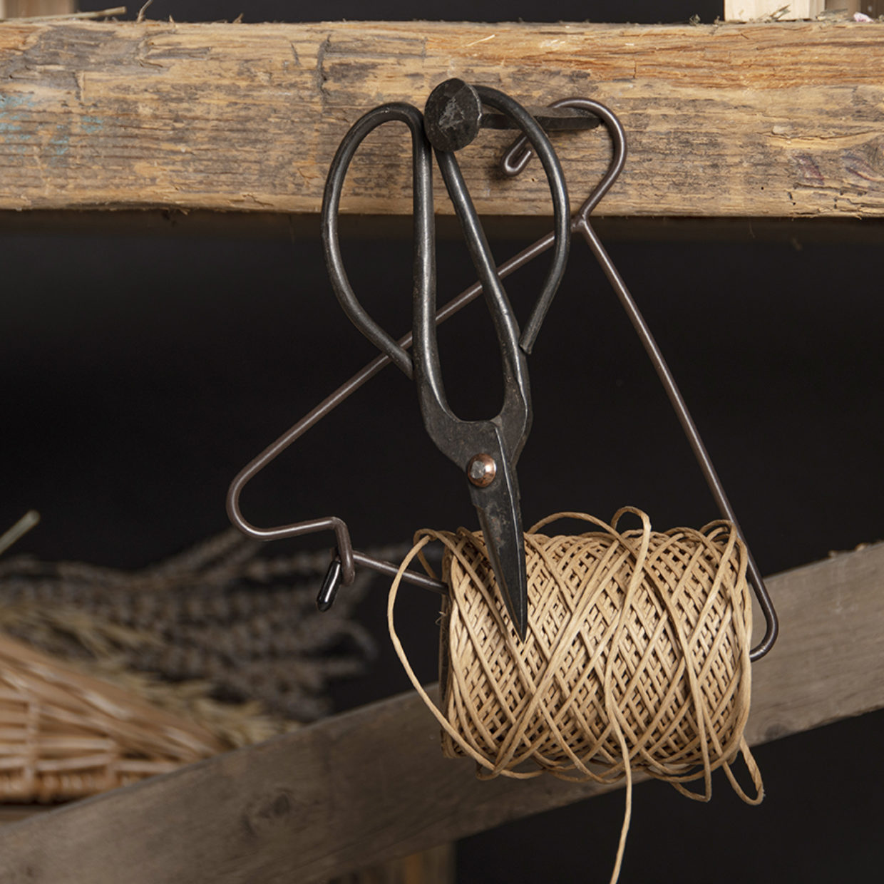Paperstring Dispenser