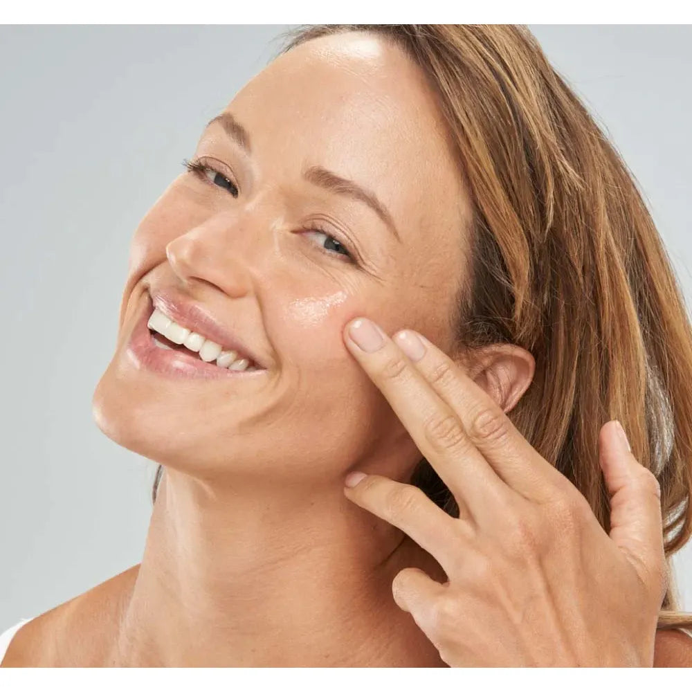 Flat Out Firm® Hyaluronic Acid Peptide Firming Serum
