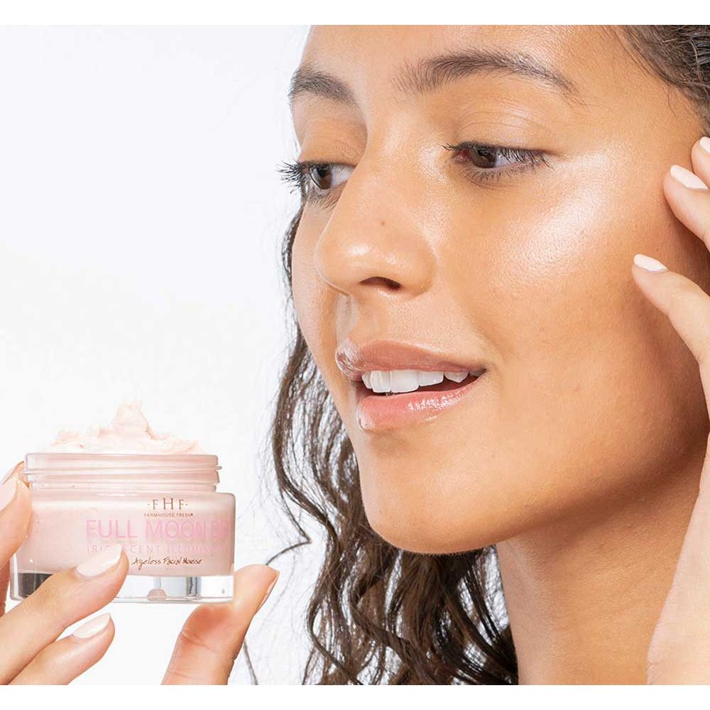 Full Moon Dip® Illumination Mousse with Retinol + Peptide