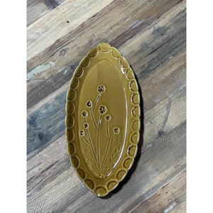 Debossed Oval Stoneware Plate
