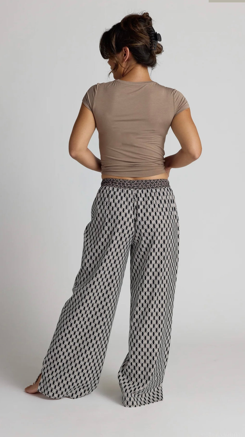 Classic Crew Neck Tee | Taupe