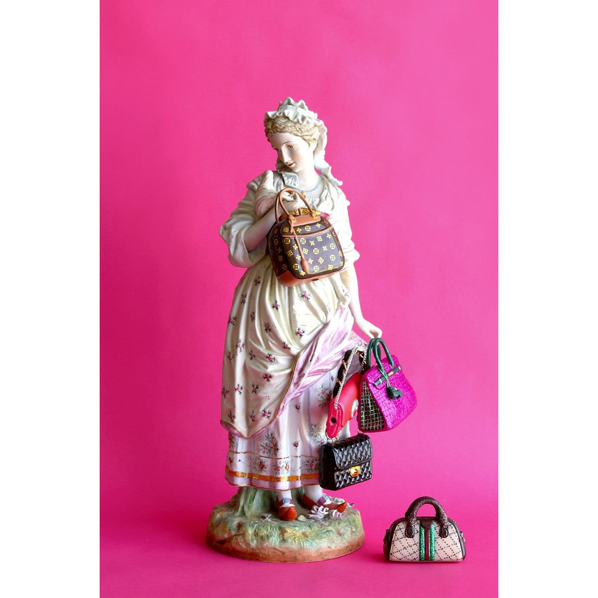 LUXE + Beauty & Fashion + Shopping Ornamentsl