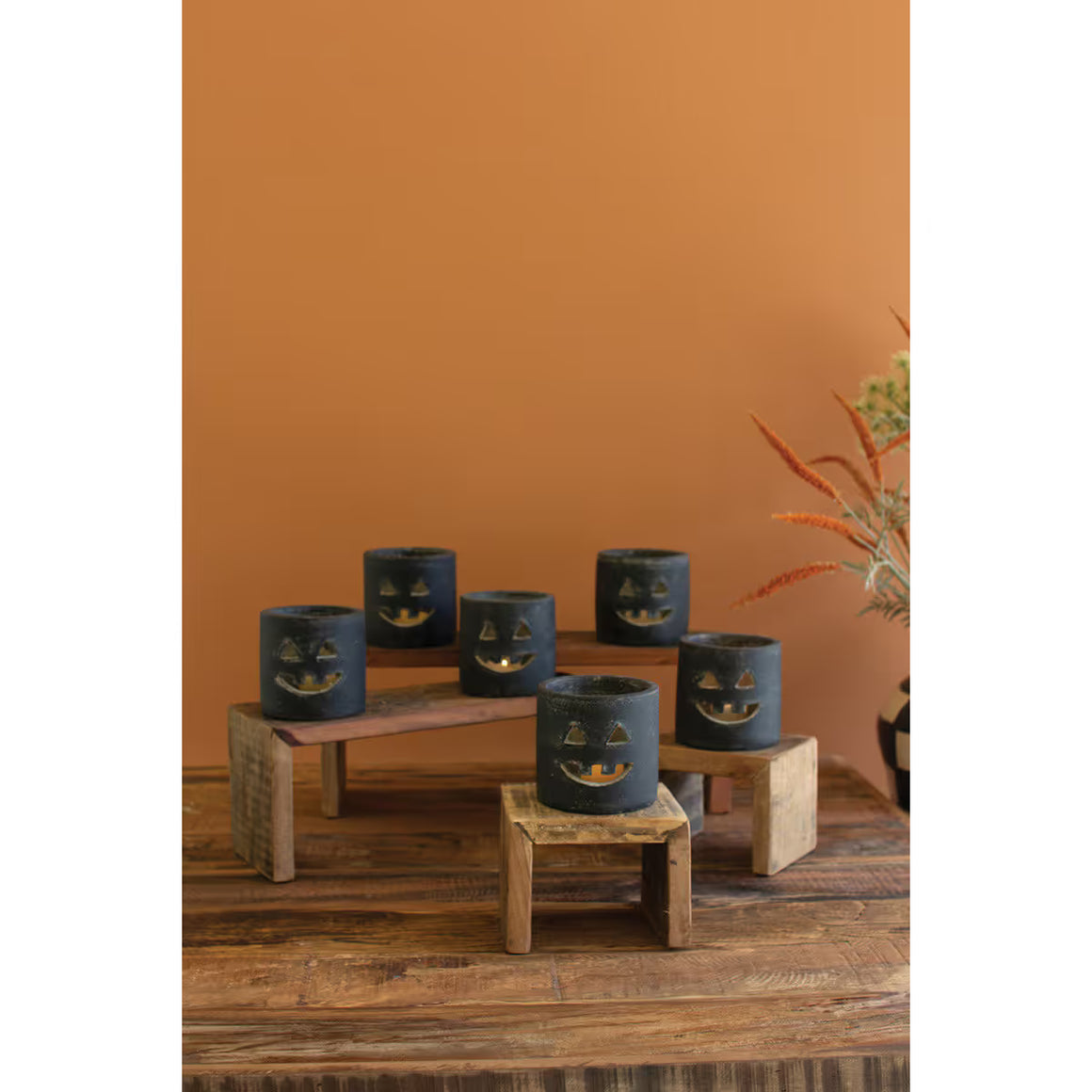 Short Black Clay Jack-O-Lantern