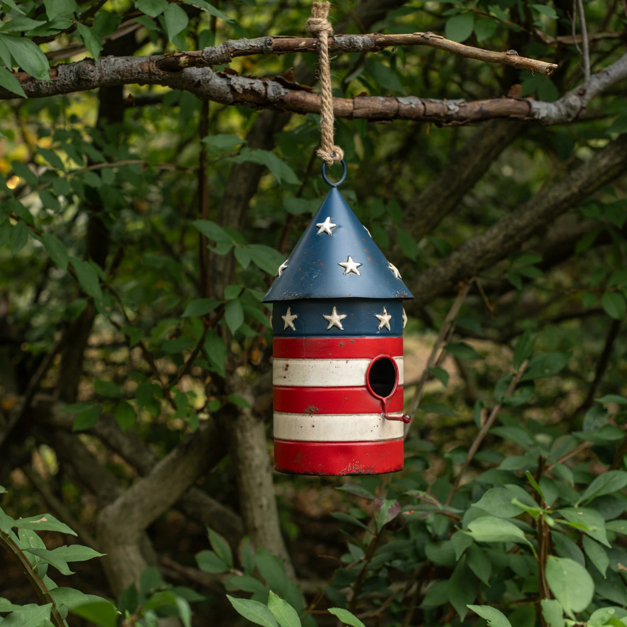 Round Patriotic Birdhouse