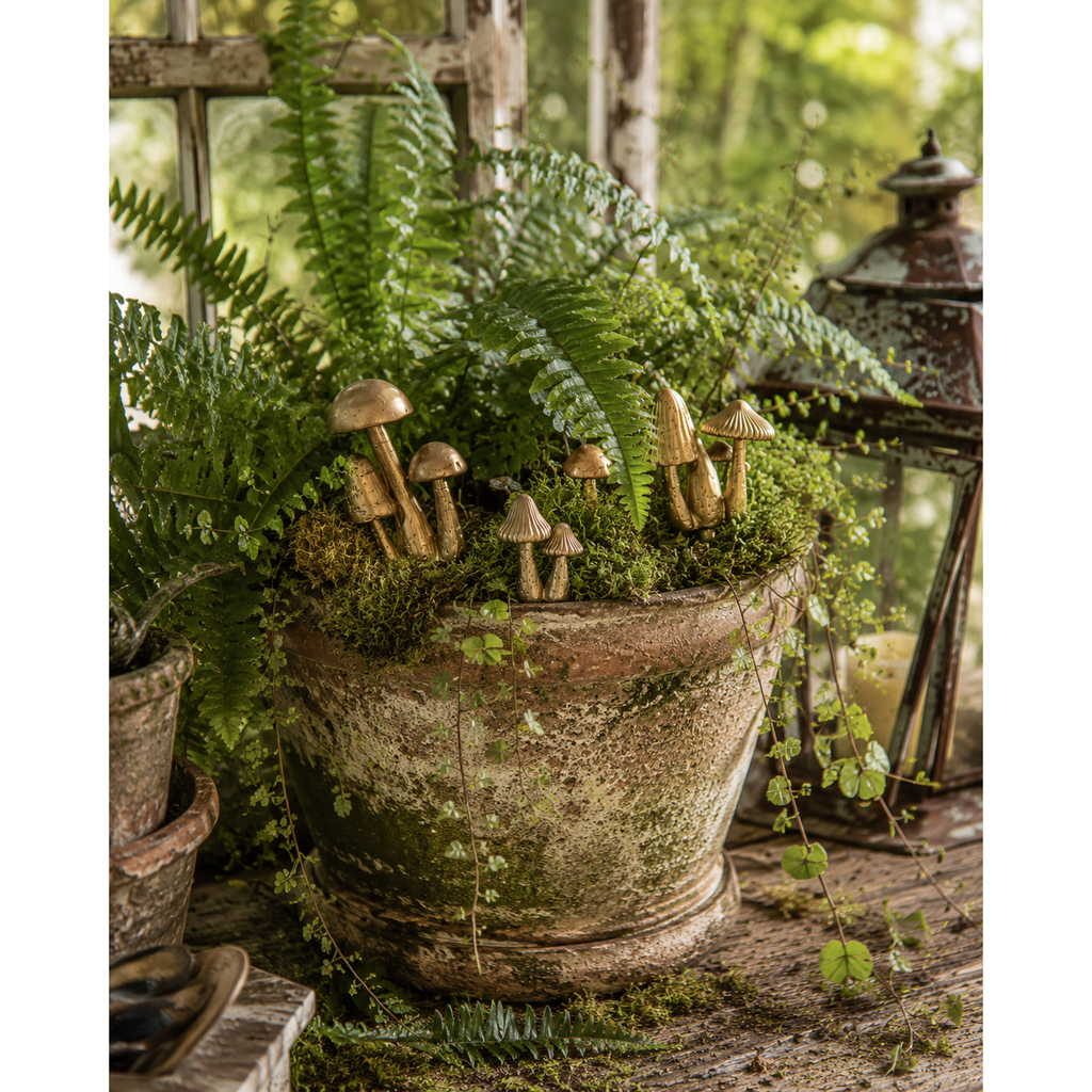 Troop Mushroom Plant Stick
