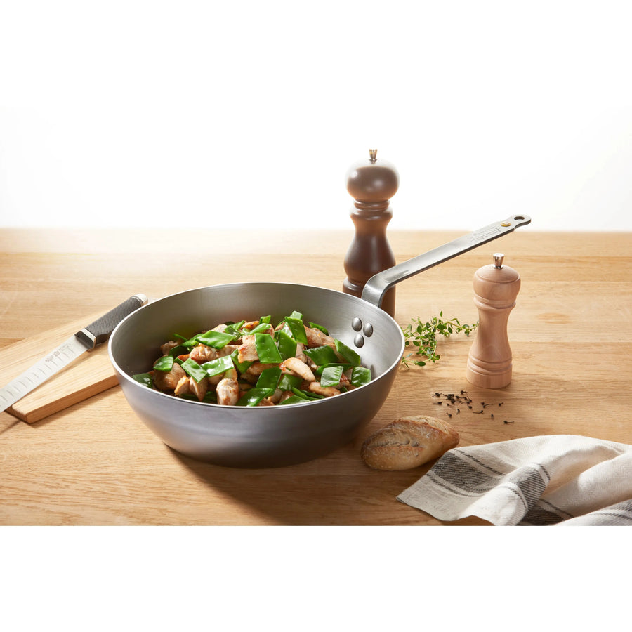 MINERAL B PRO Carbon Steel Country Fry Pan | 9.5”