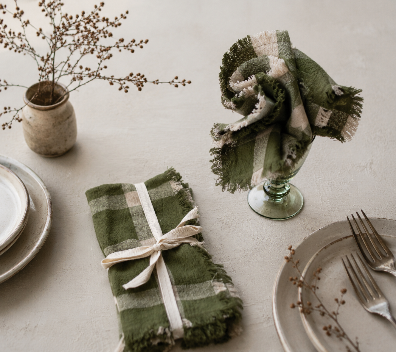 S/4 Olive & Natural Plaid Fringe Napkins