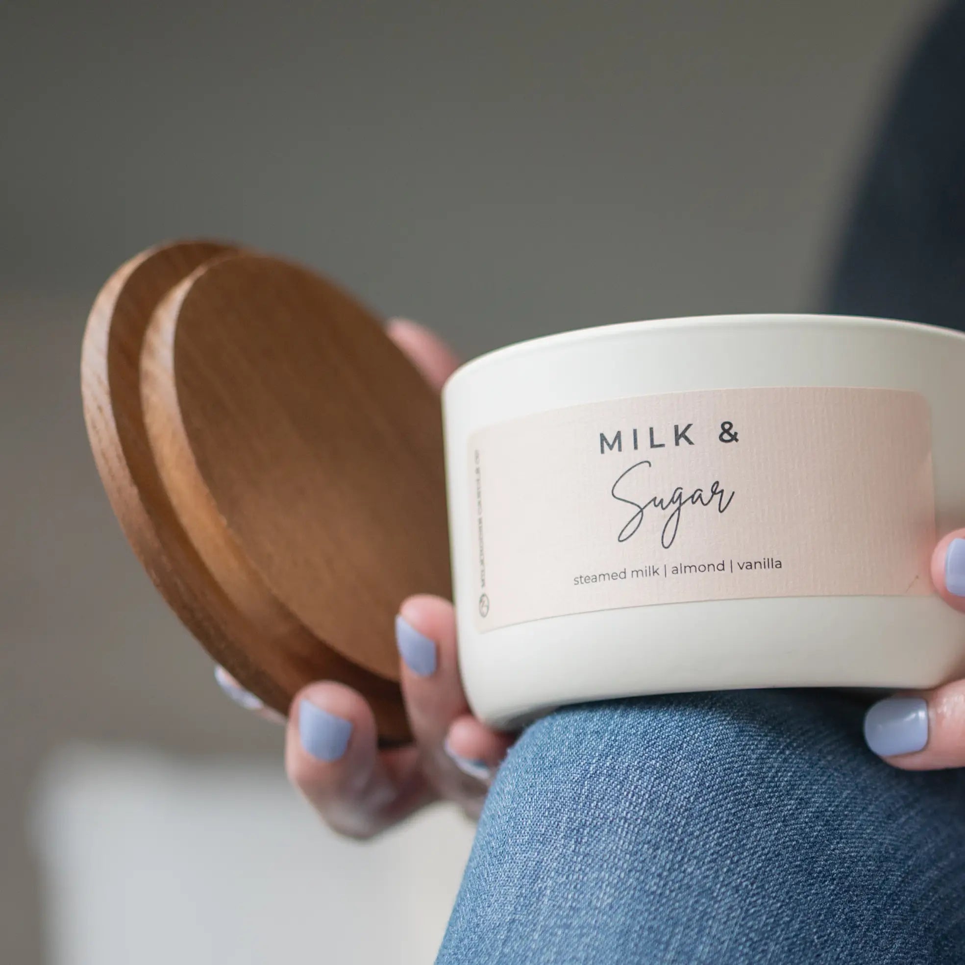 Signature Statement Candle | 10 oz