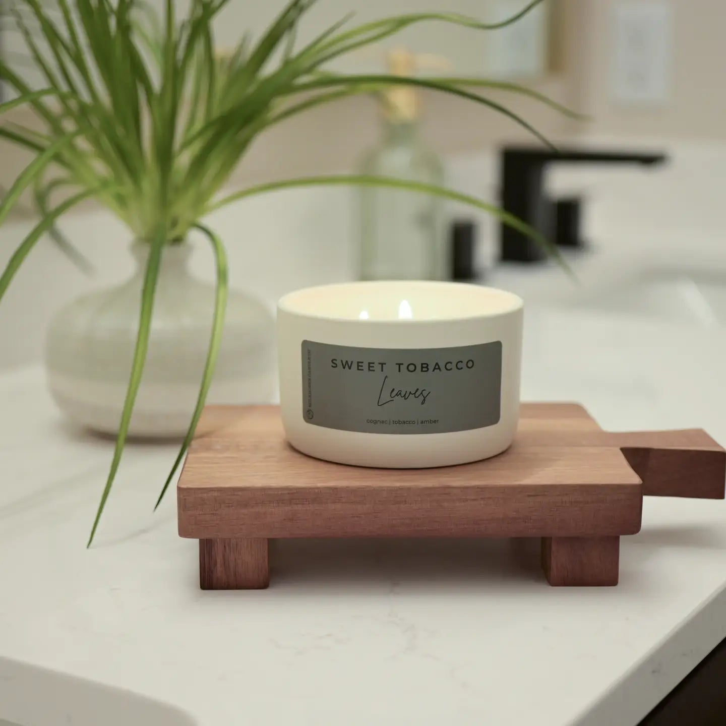 Signature Statement Candle | 10 oz